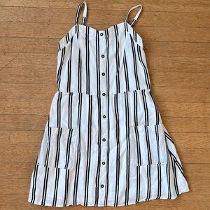 Abercrombie kids 9/10 navy and white preppy strappy dress, fully lined, sweet!